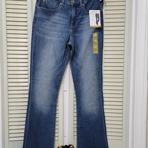 Signature Levi Strauss Jeans